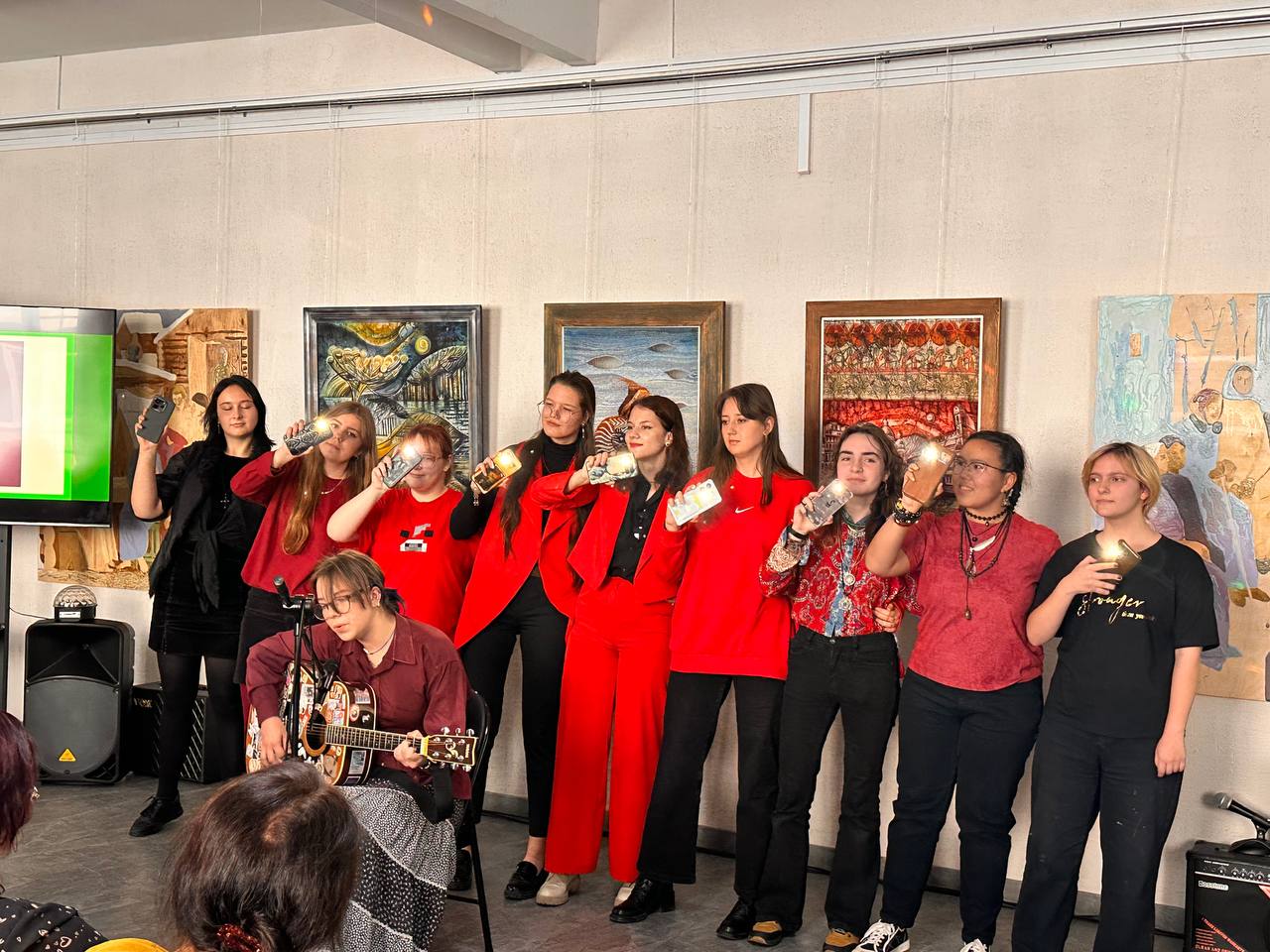 photo 5402284391637582622 y