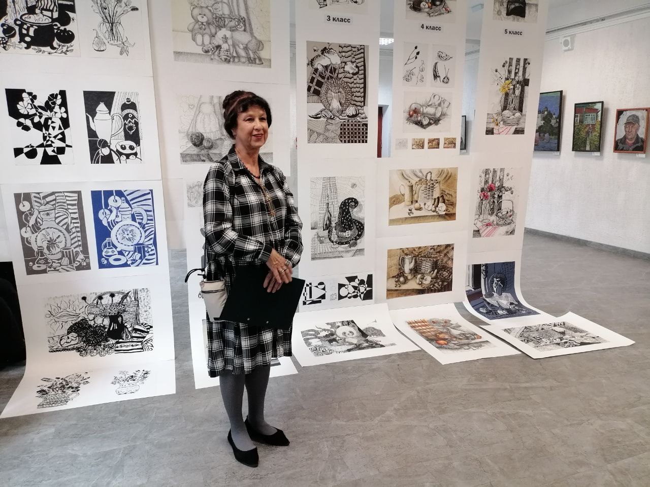 photo 5474362068942585061 y