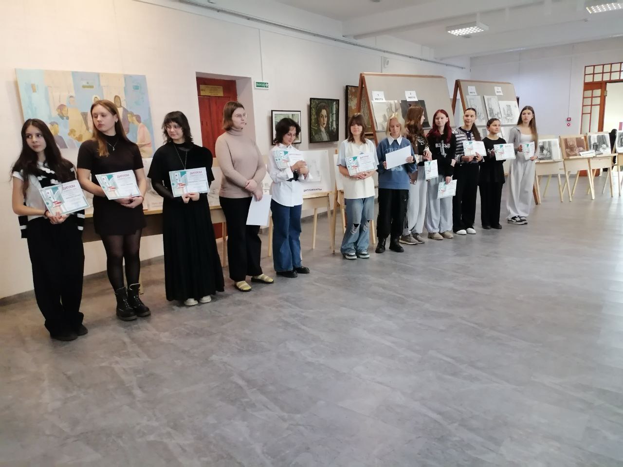 photo 5190516940299435013 y