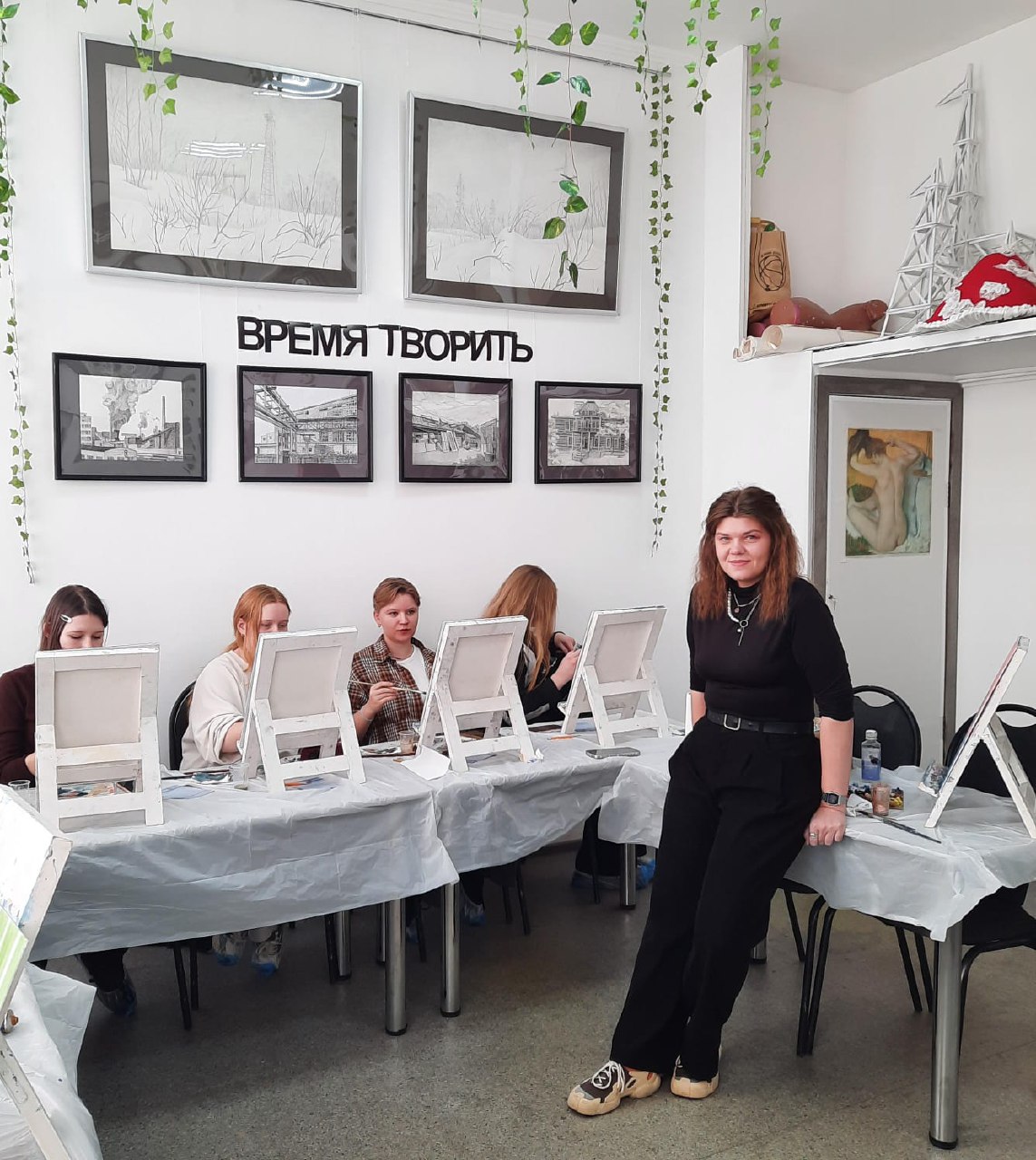 photo 5219702200857201644 y